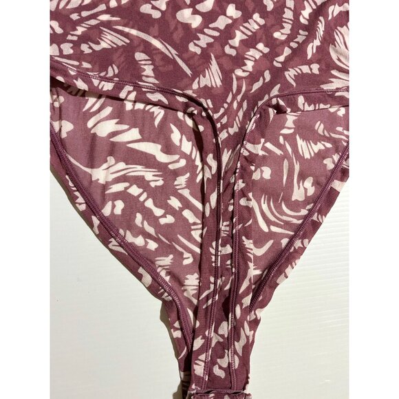 SKIMS Summer Mesh Raspberry Swirl Bodysuit – Size 2X - Picture 9 of 9